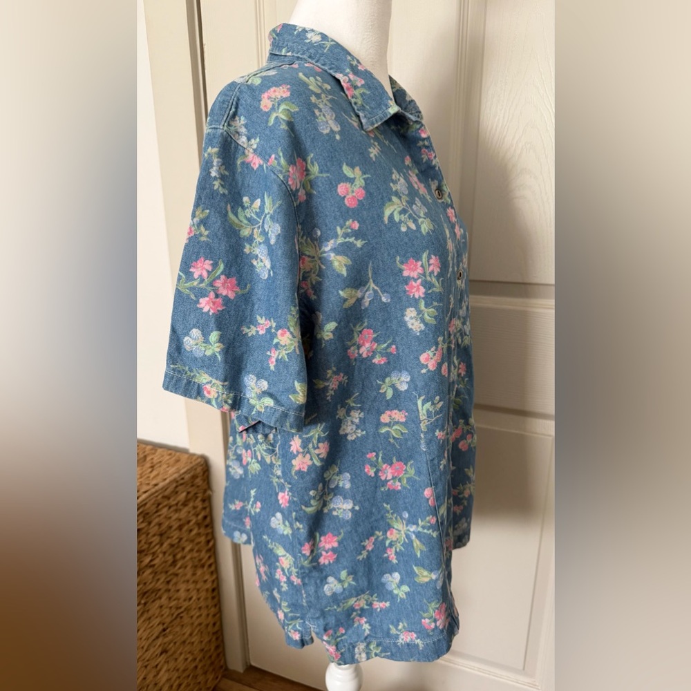 Classic Elements Vintage Button Down Denim Floral… - image 3